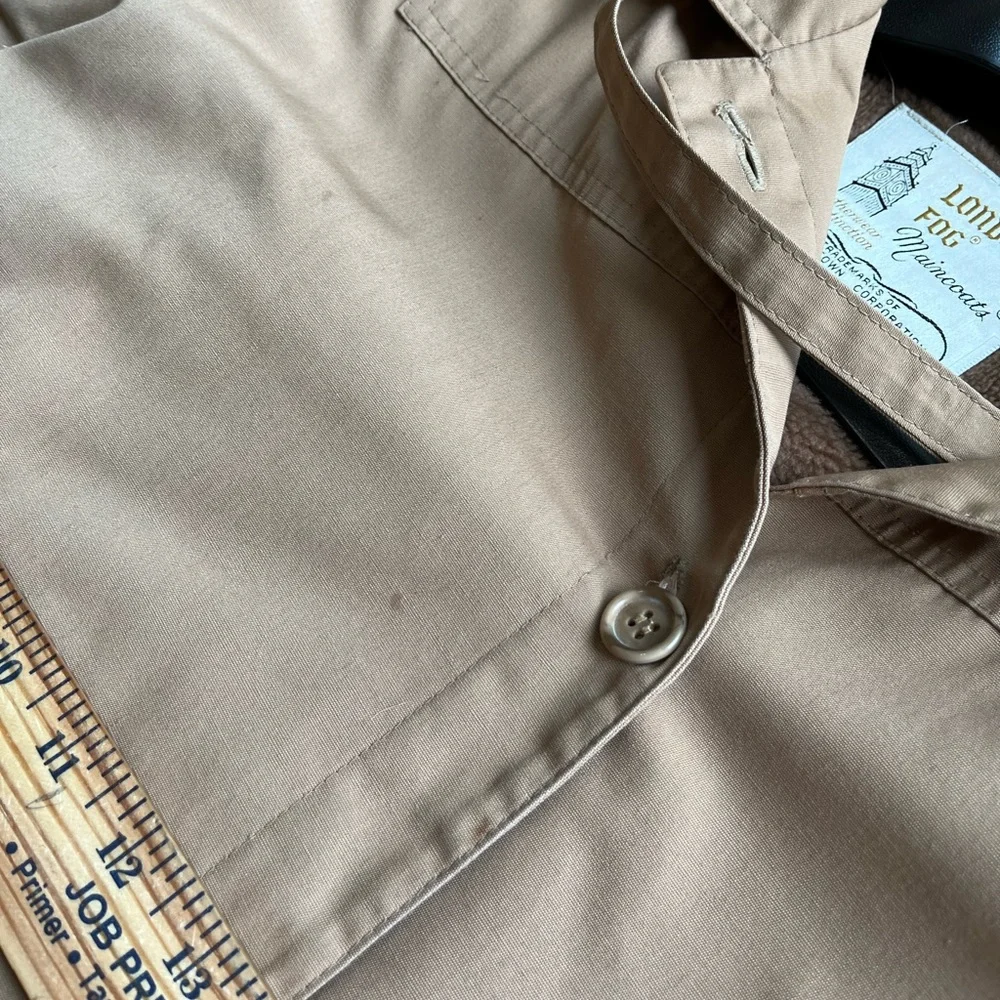 London Fog Classic Tan Maincoat Size 16M - Picture 9 of 11